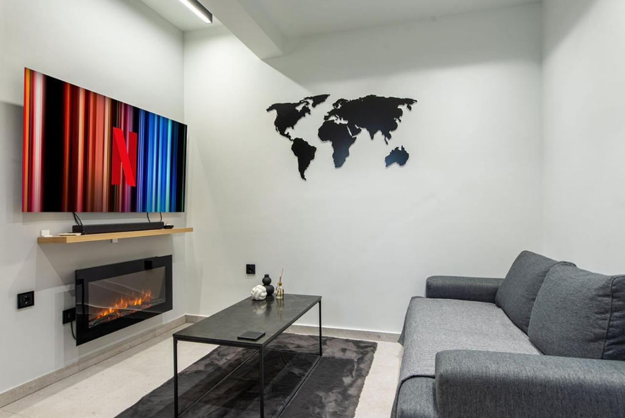 Minimal Art Studio Patras Exterior photo