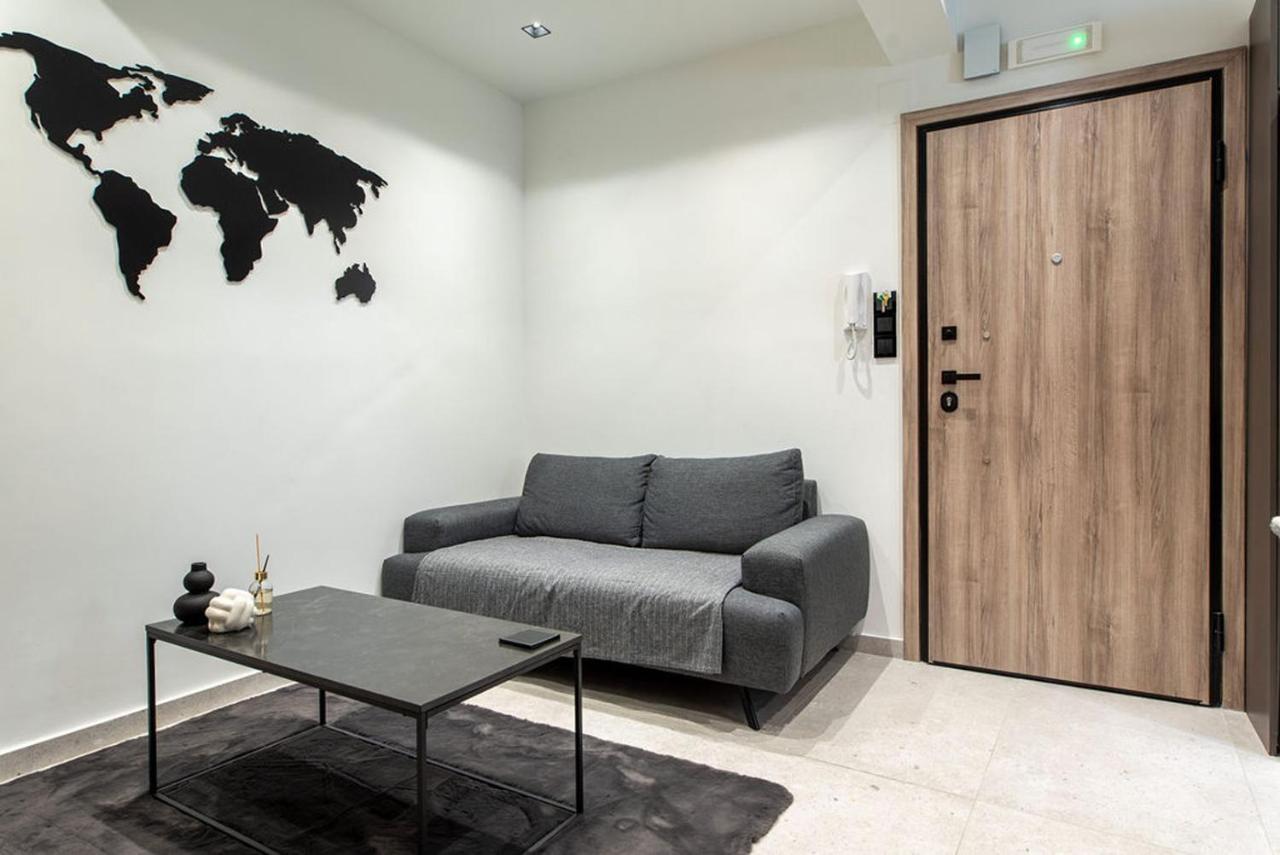 Minimal Art Studio Patras Exterior photo